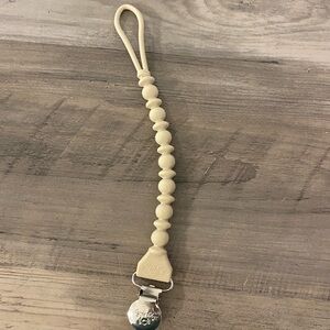 Beige Silicone Pacifier Clip